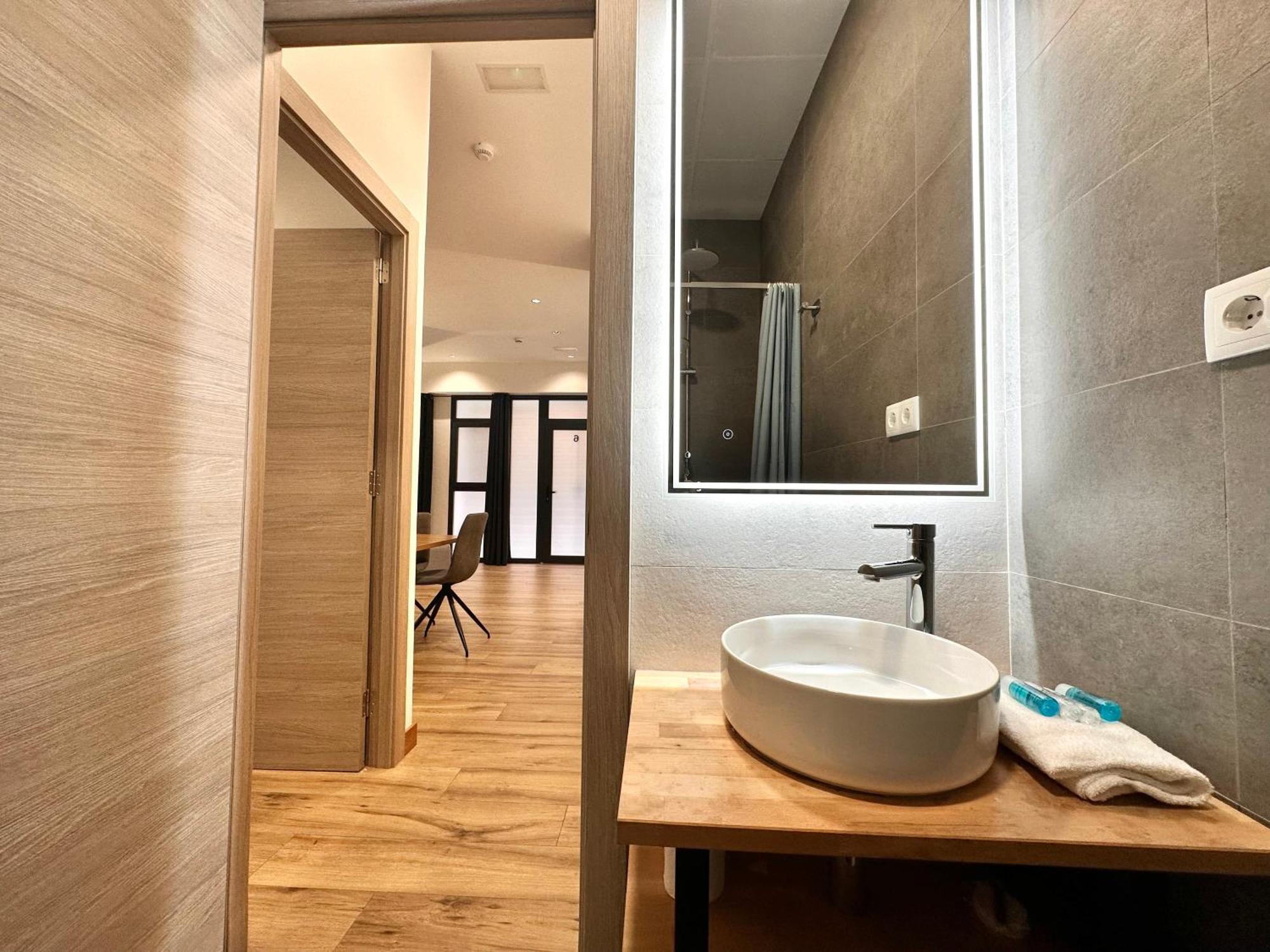 Place Your Place Suites Benimaclet Valencia Exterior foto